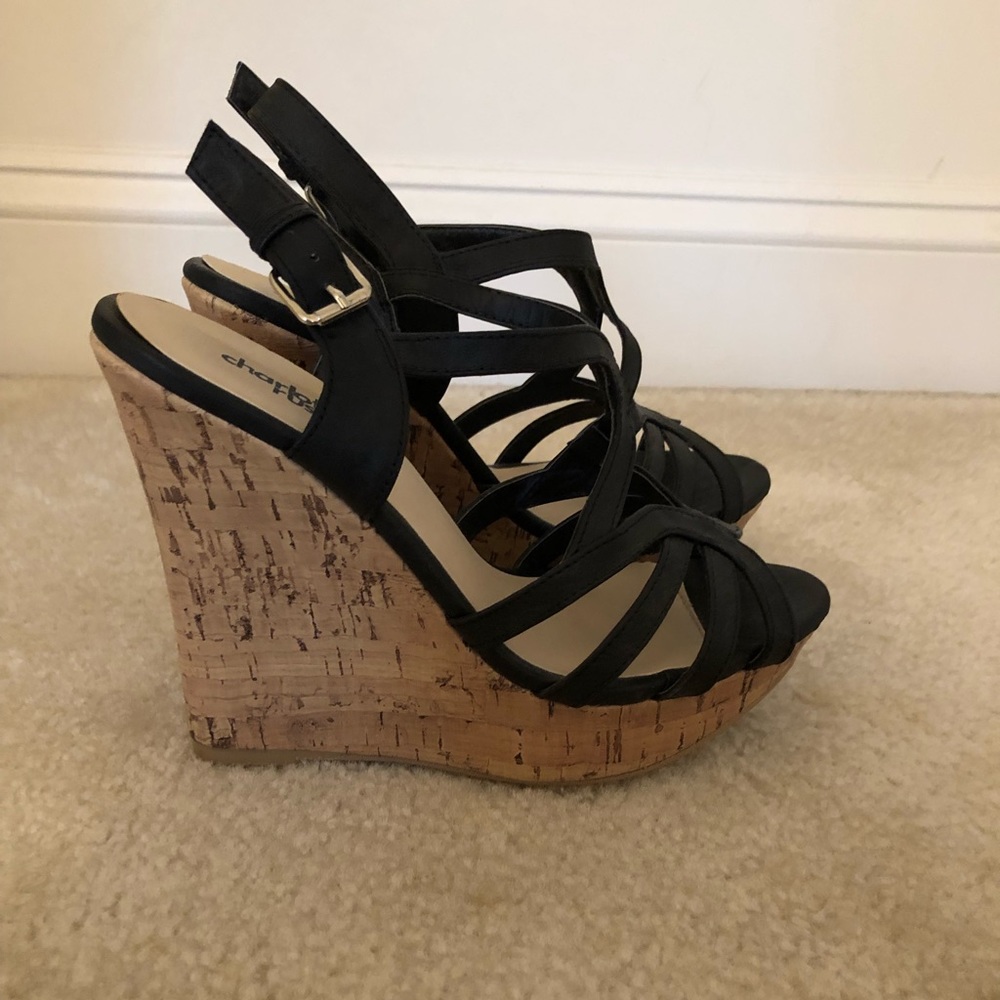 Black wedge heels